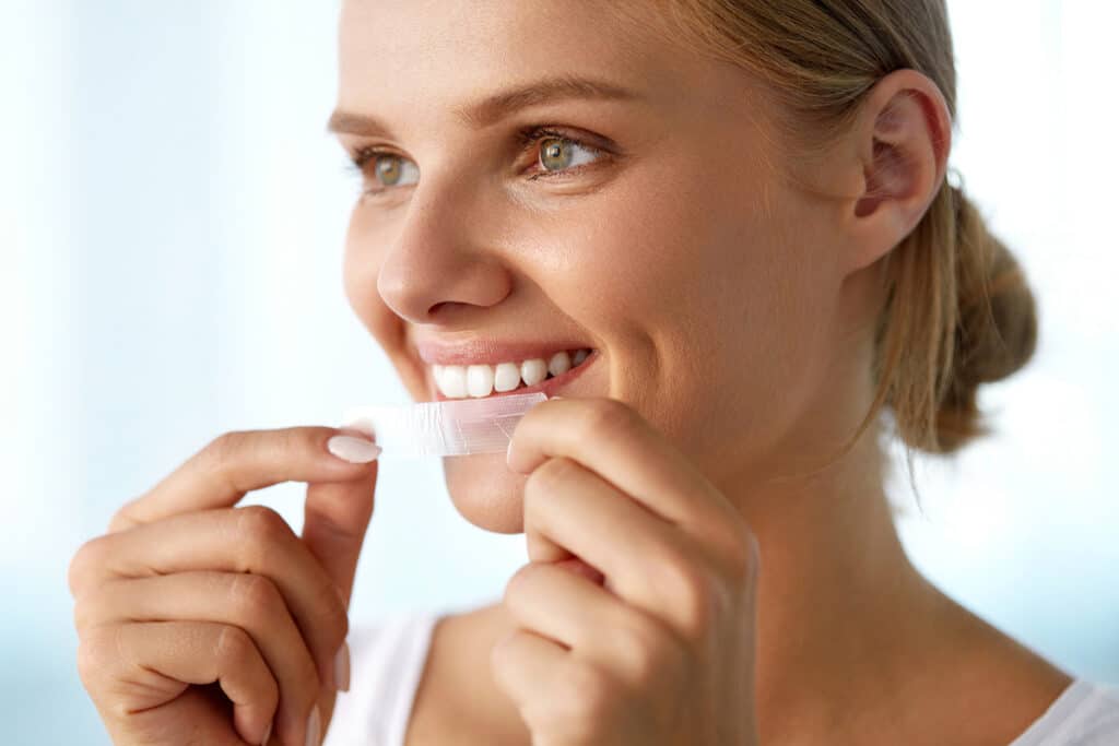 How to Whiten Your Teeth Safely Before a Big Event